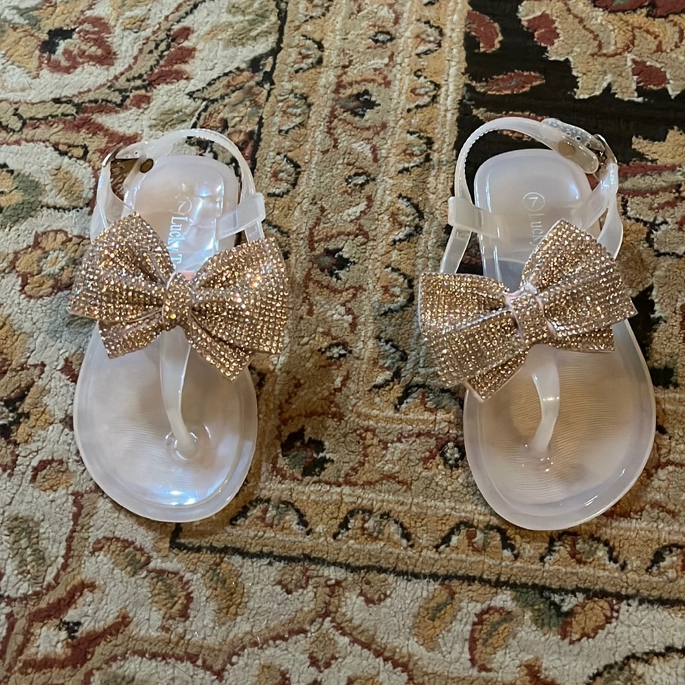 Bow Sandals